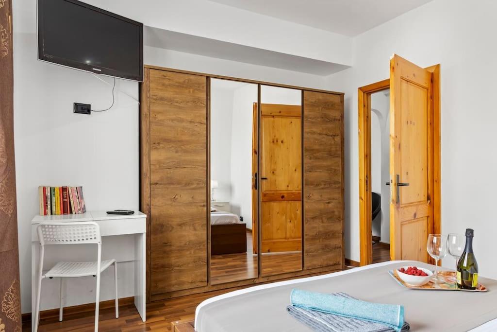 Bamboo Ultra Central Apartment Bucareste Exterior foto